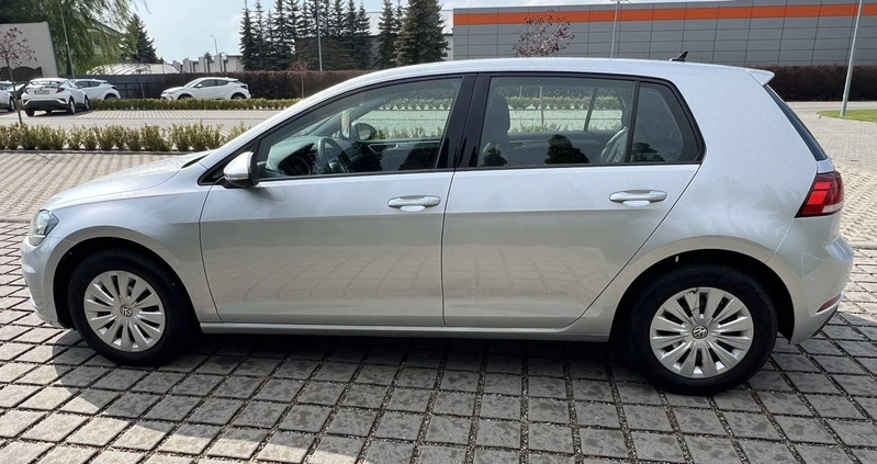 Volkswagen Golf cena 53000 przebieg: 119000, rok produkcji 2020 z Poznań małe 137
